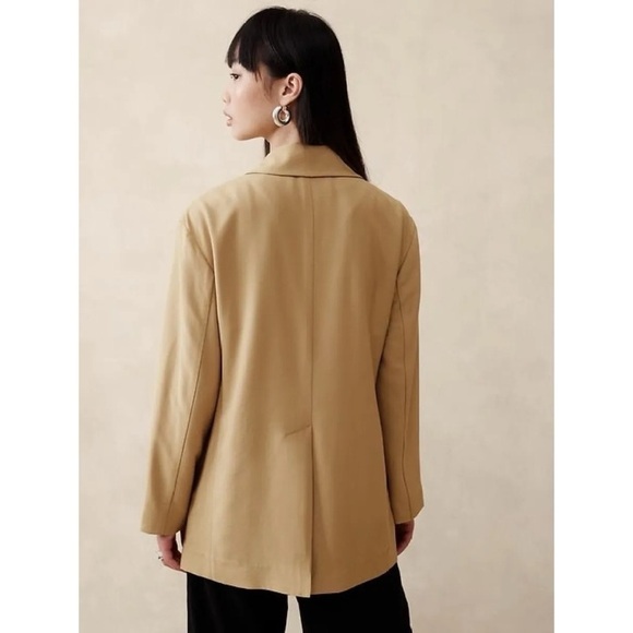 NWT BR Relaxed Unstructured Blazer - Desert Plain - Size Medium Petite - Picture 2 of 8